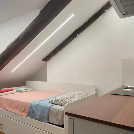 Favolosa Minicasa تورينو